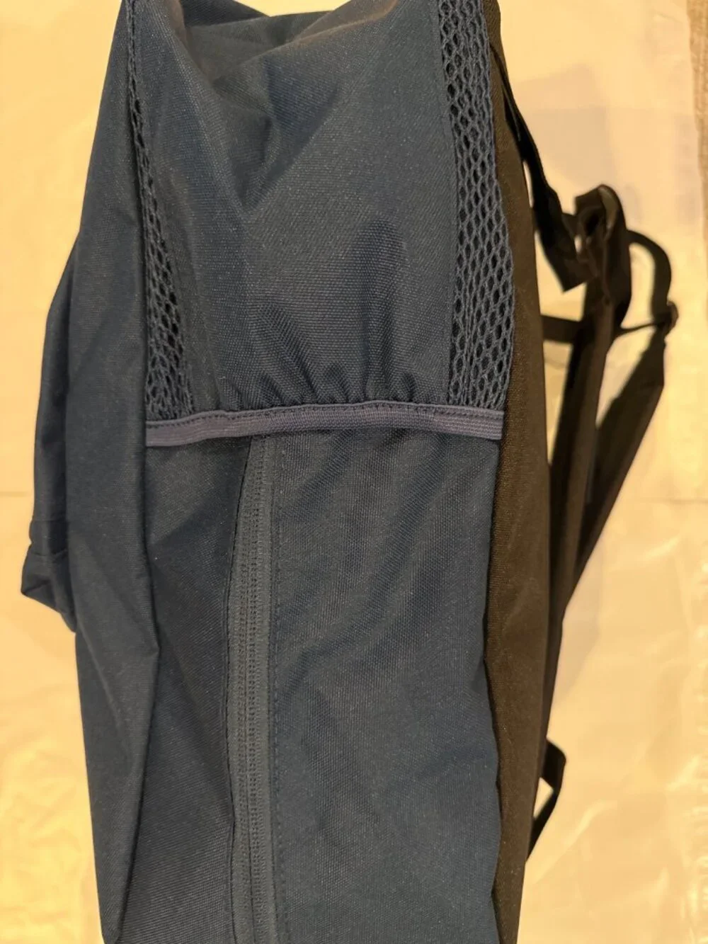 JanSport 26L Cross Town Backpack – 12 inch Classic Daypack, Navy